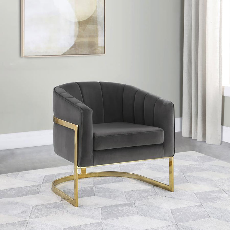 Bavery Sloped Arm Accent Chair black