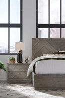 Herringbonen Platform Bed