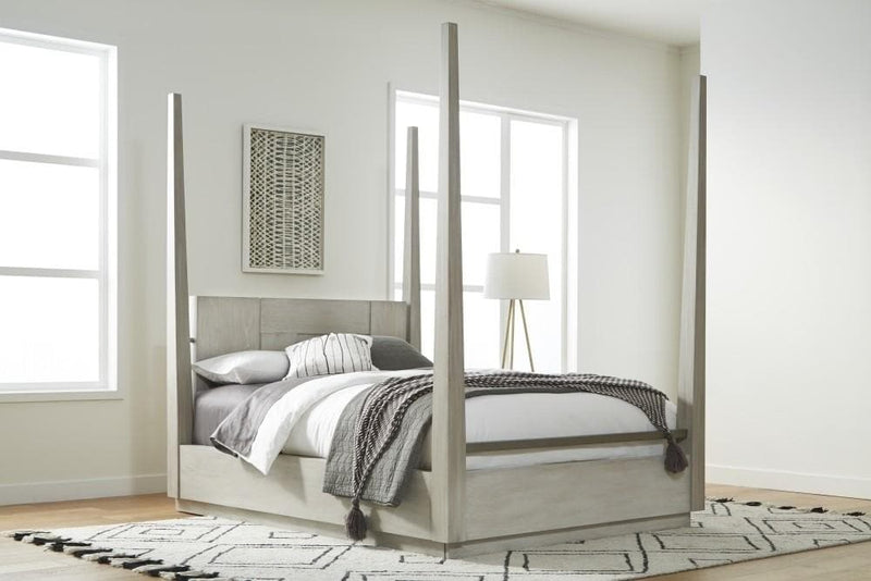 Destination Wood Poster Bed in Cotton Grey