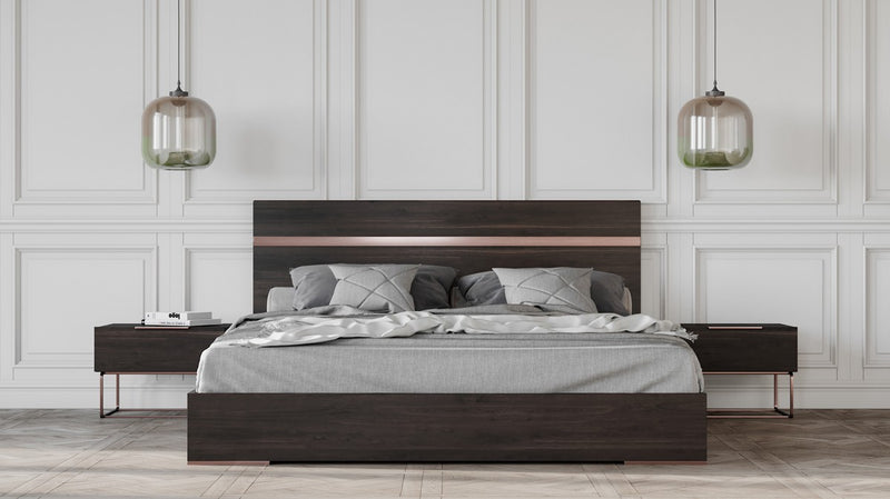 Nova Domus Benzon Italian Modern Dark Rovere Bed